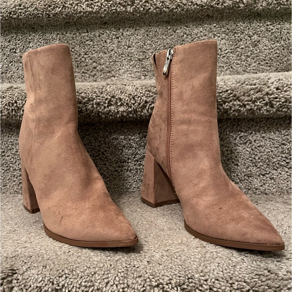 Steven New York Tomas Pointed Toe Taupe Suede Boots
